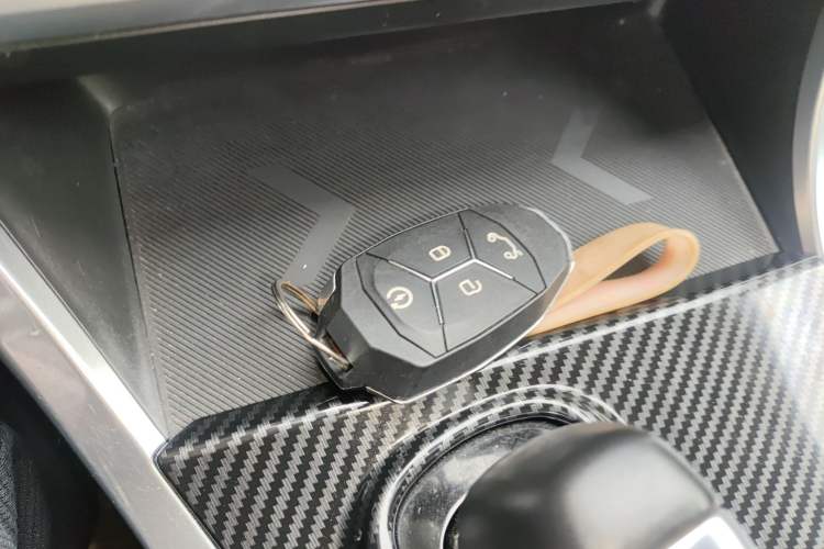 Used Lynk & Co 01 2017 2.0T Two-Wheel Drive Zhaopu Version