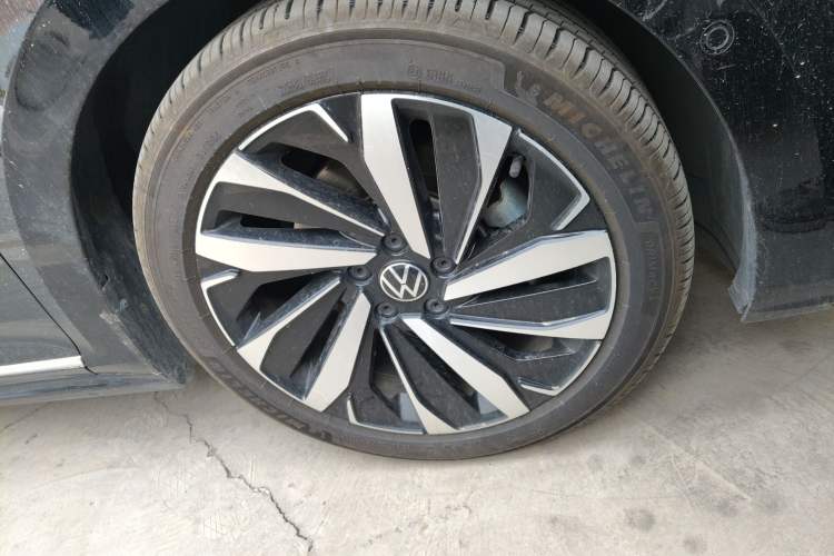 Used Volkswagen Passat 2022 330TSI Starry Luxury Edition
