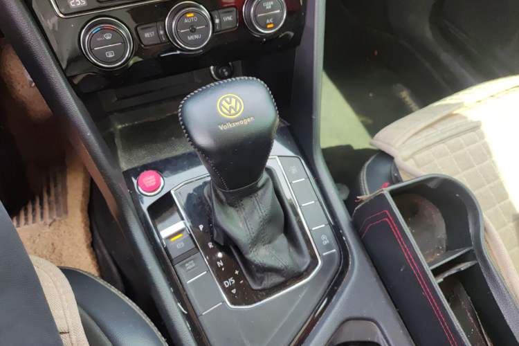 Used Volkswagen Tiguan L 2019 280TSI Automatic Two-Wheel Drive Panoramic Comfort Edition China V Standard Gear Lever