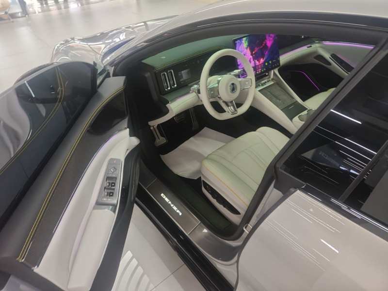 Used Denza Z9GT 2026 Flash Charge Flagship Edition — 15