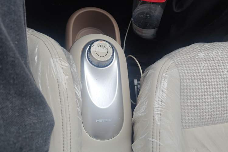 Used Wuling Hongguang MINIEV 2025 Four-Door Version Advanced Edition