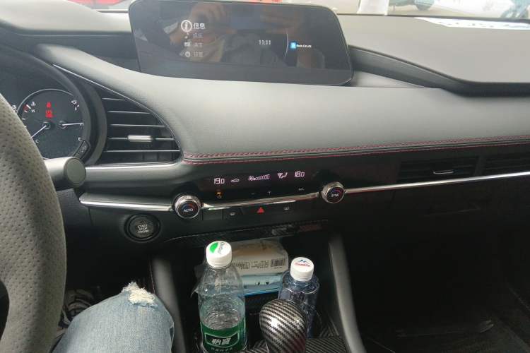 Used Mazda 3 Axela 2023 2.0L Automatic ZhiZhen Edition