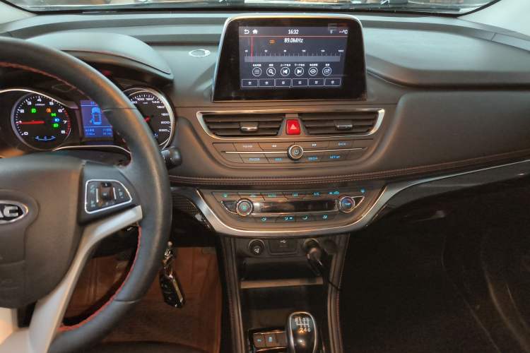 Used JAC Group Refine S3 2017 1.5L Manual Luxury Smart Model Audio And AC Panel