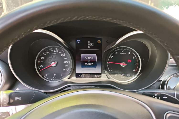 Used Mercedes-Benz C-Class 2015 C 200 L