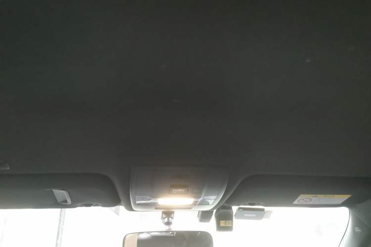 Used Lexus UX 2020 260h Explore-Cool Edition
