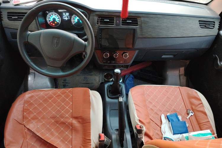 Used Jinbei New Hiace X30L 2023 1.5L Super-Enjoyment Edition Passenger Van 5/6/7-Seater Non-Air-Conditioned Version SWC15M