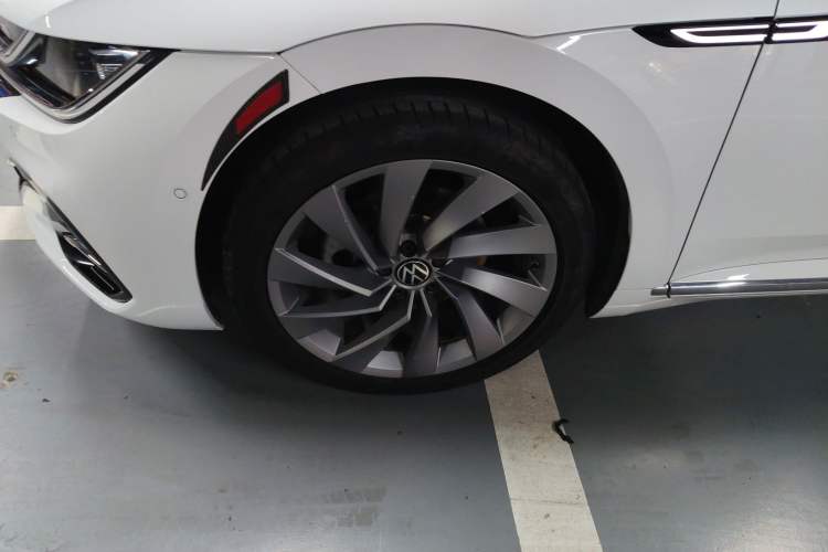 Used Volkswagen FAW-Volkswagen CC 2023 380TSI Striking Edition
