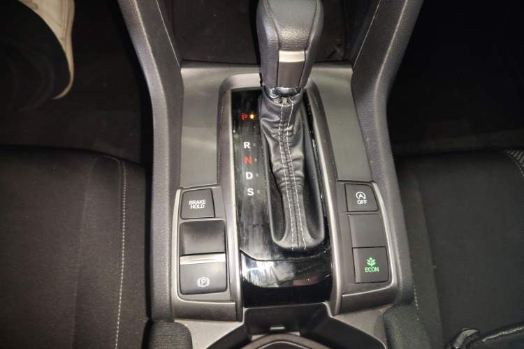 Used Honda Civic 2021 HATCHBACK 220TURBO CVT Dynamic Control
