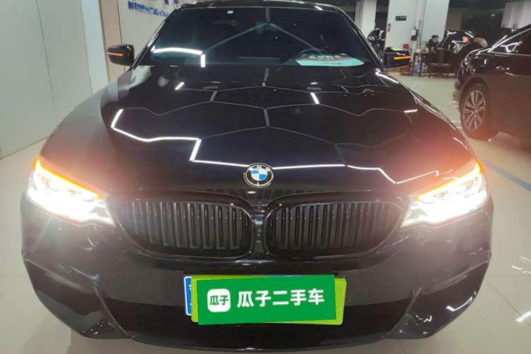 Used BMW 5 Series 2018 Restyled 530Li Leading Edition M Sport Package
