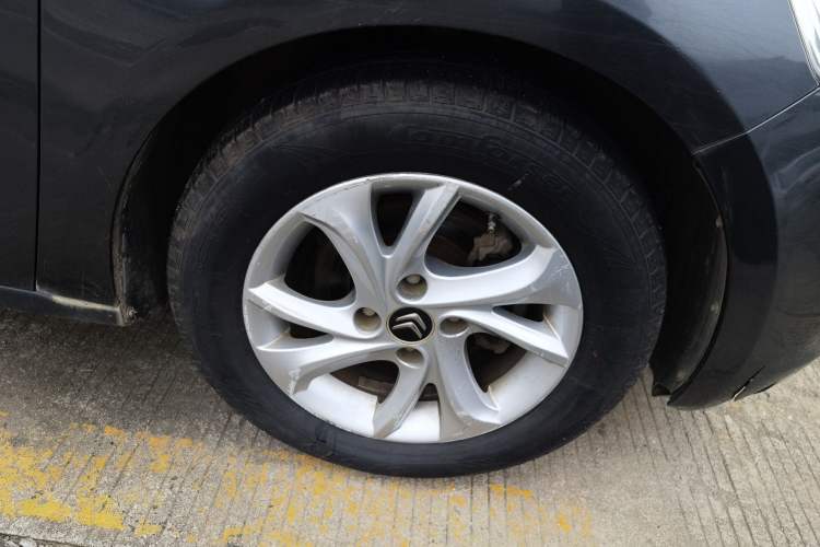 Used Citroen Elysee 2014 1.6L Automatic Fashion Model