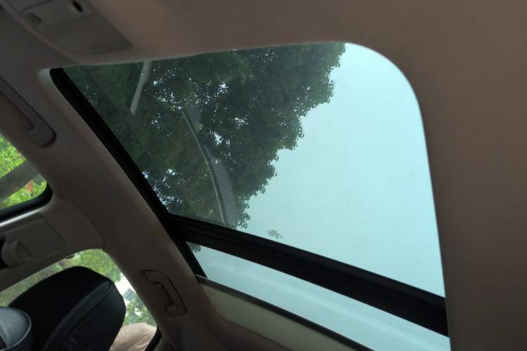 Used Audi Q3 2013 35 TFSI Ambition Edition Headliner