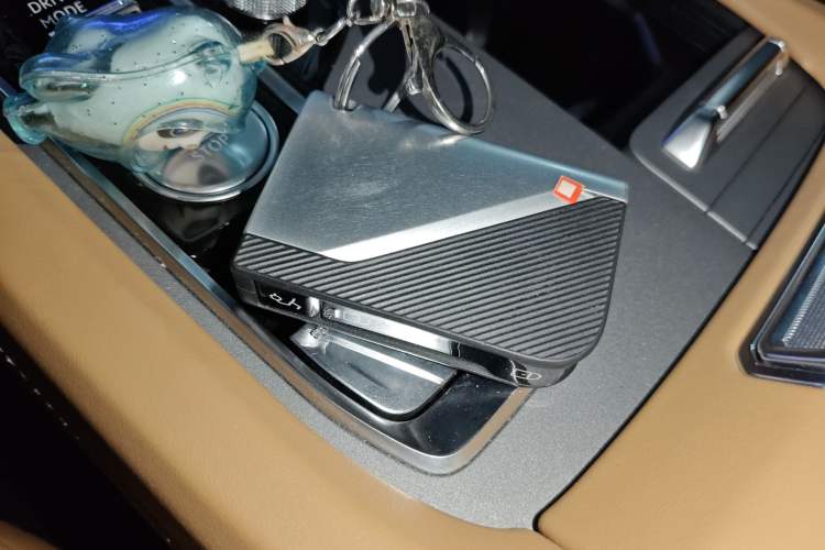 Used Lynk & Co 09 EM-P 2023 2.0TD EM-P Four-Wheel Drive Asian Games Executive Edition Five Seats