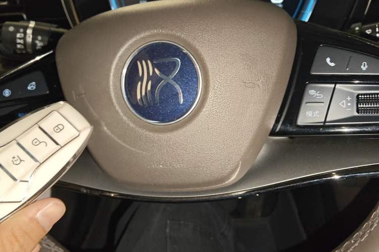 Used BYD Han 2020 EV Long-Range Luxury Model
