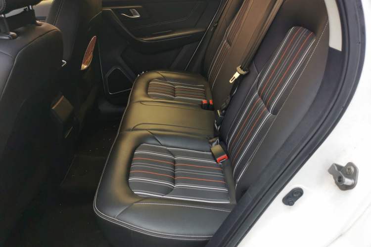 Used Bestune X40 2017 1.6L Manual Luxury Edition