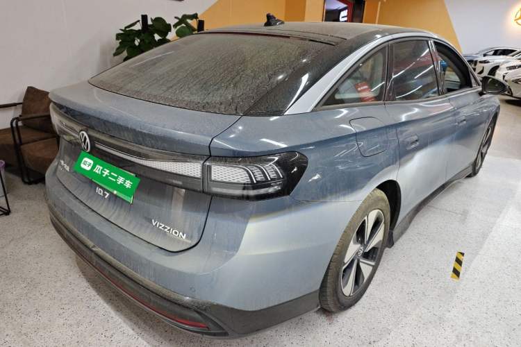 Used Volkswagen ID.7 VIZZION 2024 AIR model Rear Right 45 Deg