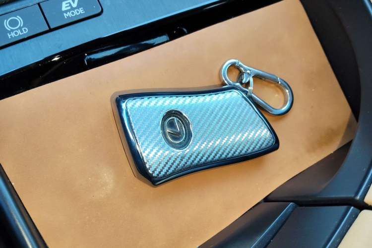 Used Lexus ES 2022 300h Excellence Edition
