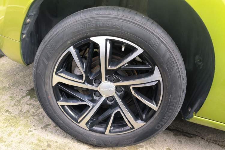 Used Haval JOLION 2021 1.5T Automatic Grand Three-Volume Version
