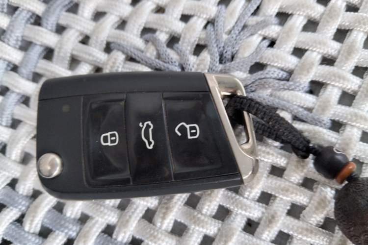 Used Volkswagen Lavida 2021 1.5L Automatic Comfort Edition
