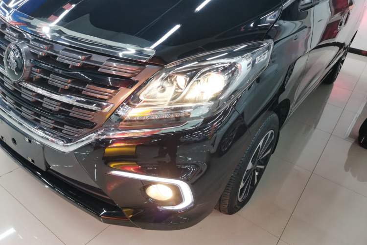 Used FORTHING M7 2022 Lingjue Model 2.0T Automatic Executive Edition
