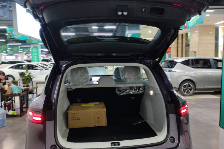 Used Leapmotor B10 2025 510 LiDAR Version Trunk