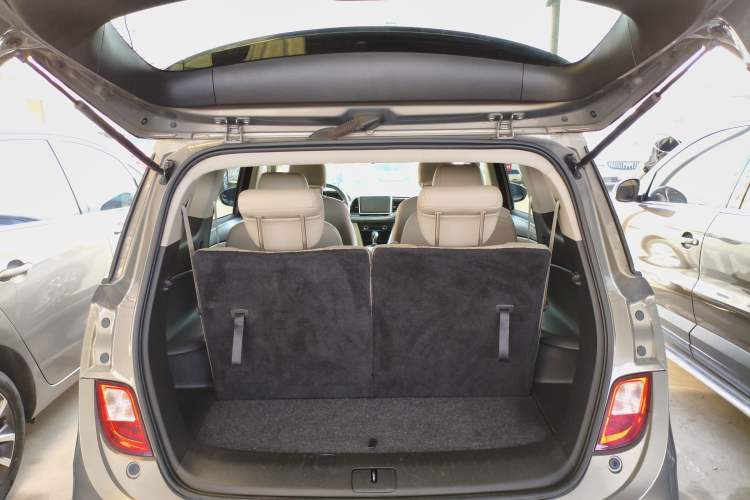 Used Buick GL6 2018 18T 6-Seater Elite Model
