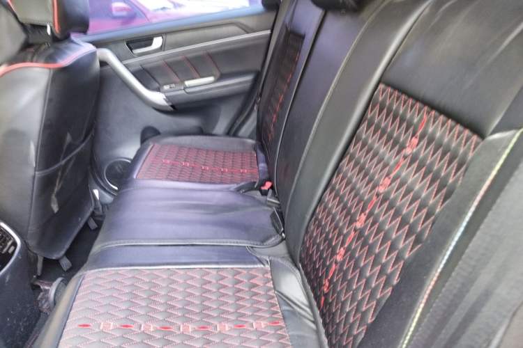 Used Haval M6 2019 1.5T Manual Two-Wheel Drive Urban Version China VI Standard
