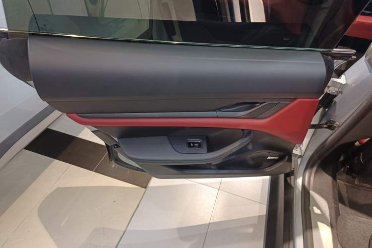 Used Porsche Taycan 2019 Taycan 4S
