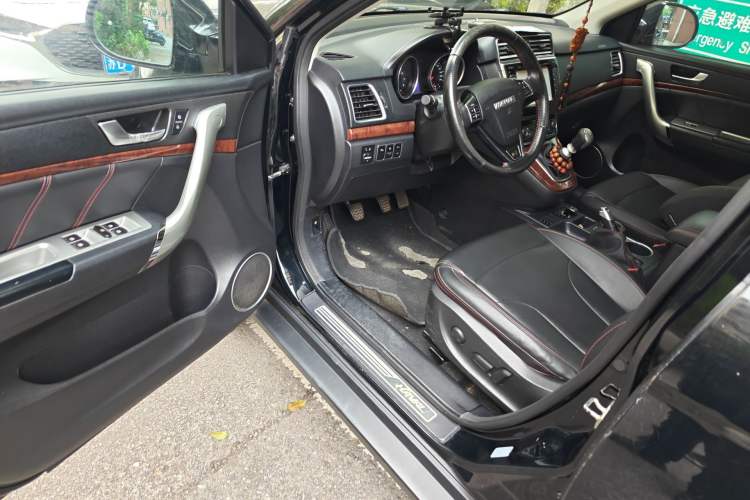 Used Haval H6 2017 Red-Label Sport Edition 1.5T Manual Two-Wheel Drive Prestige Model Driver Seat