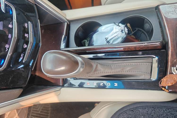 Used Cadillac XTS 2014 28T Comfort Version