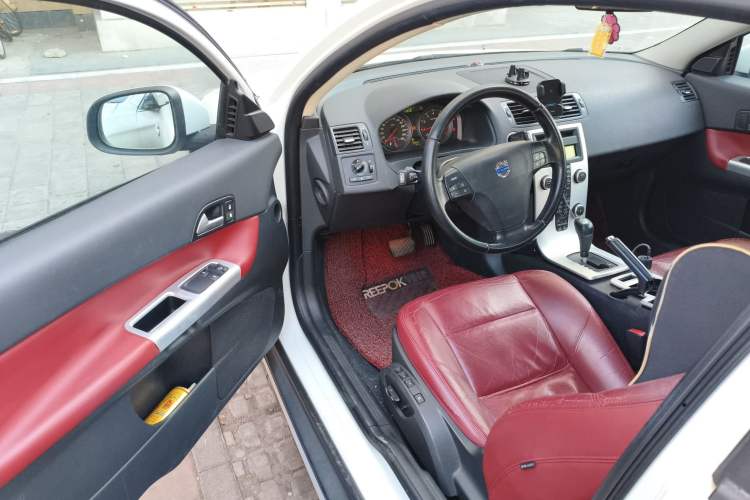 Used Volvo C30 2011 2.0 Zhiya Edition