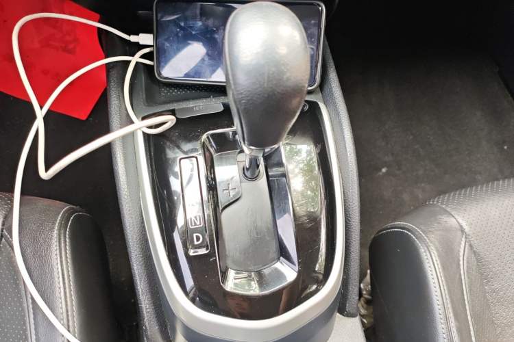 Used Nissan Qashqai 2016 2.0L CVT Flagship Edition Gear Lever