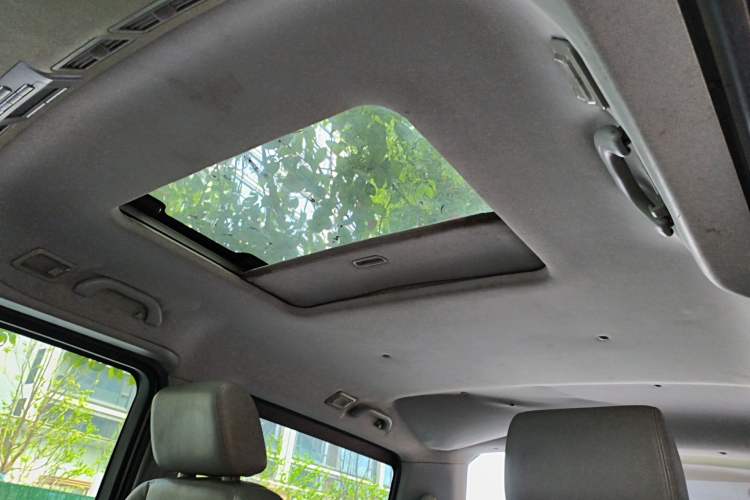 Used JAC Group Refine M5 2013 2.0T Gasoline Manual Business Edition Headliner