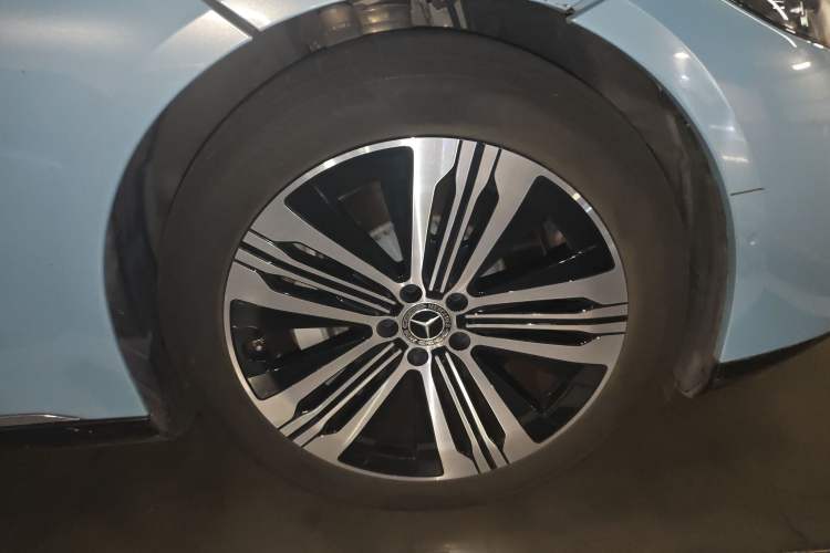 Used Mercedes-Benz EQS 2022 450+ Pioneer Edition Right Front Wheel Hub