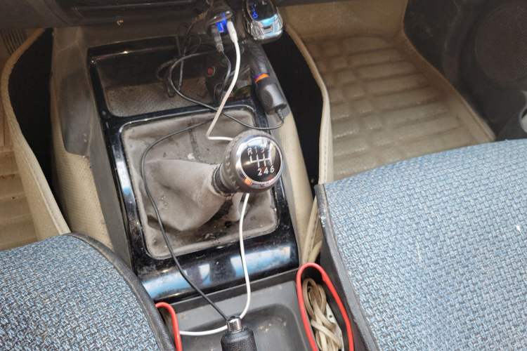 Used Great Wall Wingle 5 2013 2.0T European Version Two-Wheel Drive Elite Edition 6MT Big Double Cab GW4D20B