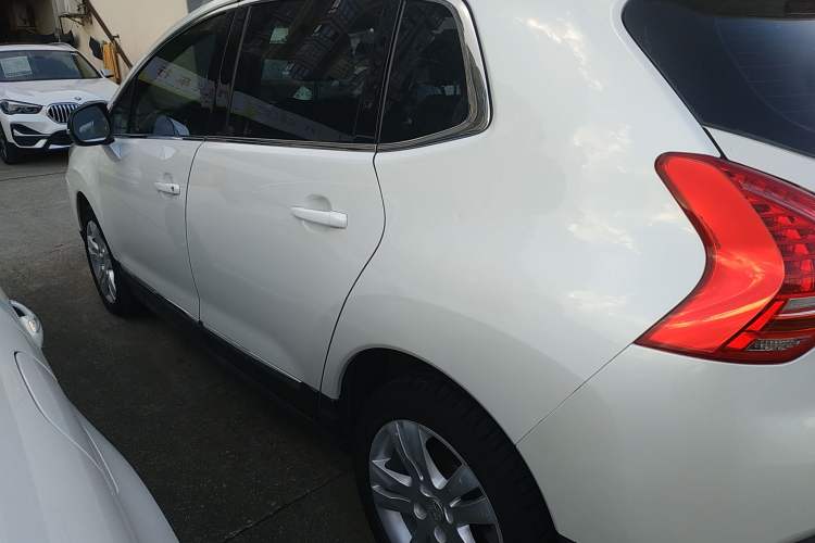 Used Peugeot 3008 2013 2.0L Automatic Trend Edition
