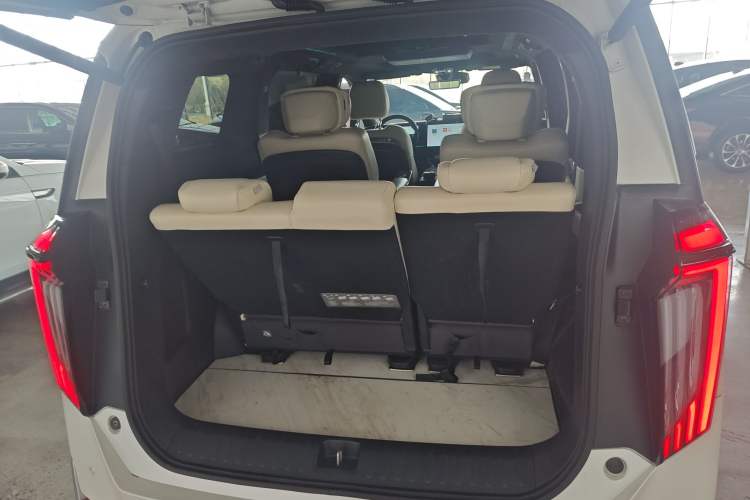 Used GAC Trumpchi M8 2023 Zongshi Series Dual-Motor YuZun Edition
