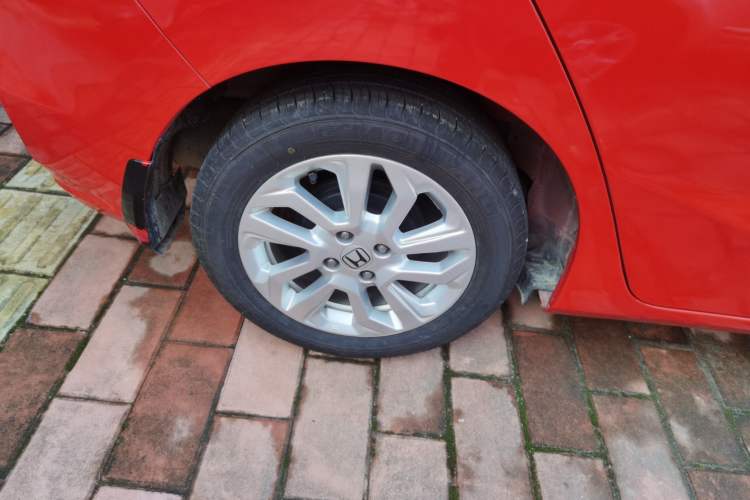 Used Honda Fit 2018 1.5L CVT Comfort Sunroof Version
