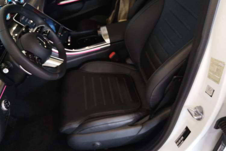 Used Mercedes-Benz C-Class New Energy 2023 C 350 eL Left Front Seat