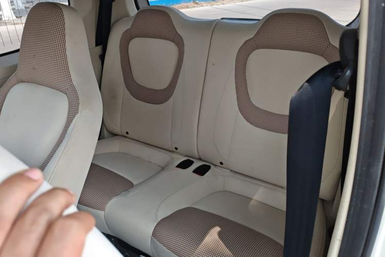 Used Wuling Hongguang MINIEV 2024 3rd Generation 170 km Left Rear Seat