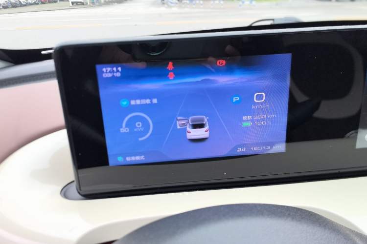 Used Wuling Bingo 2023 333 km Enjoyment Version
