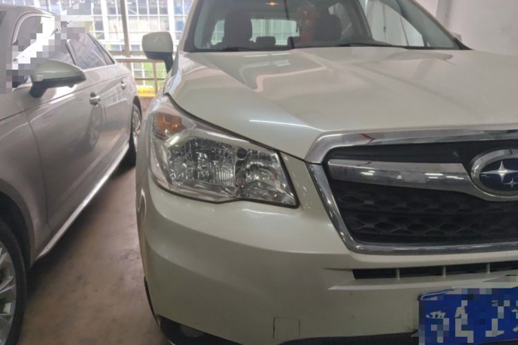 Used Subaru Forester 2013 2.5i Automatic Elite Edition Right Front Headlight
