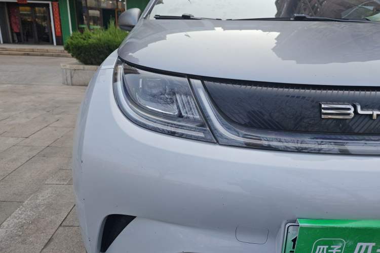 Used BYD Dolphin 2021 405 km Fashion Edition
