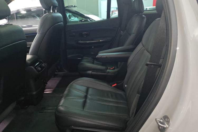 Used Nio ES8 2020 580 km Range Six-Seater Version Left Rear Seat