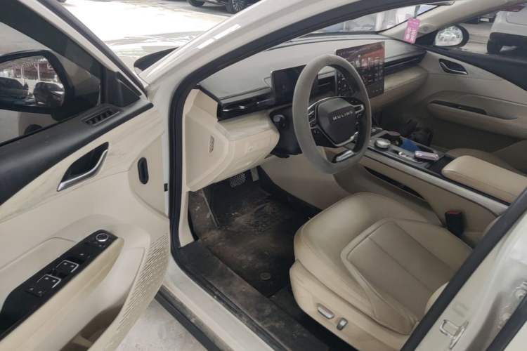 Used Wuling Xingguang 2023 150 Advanced Edition