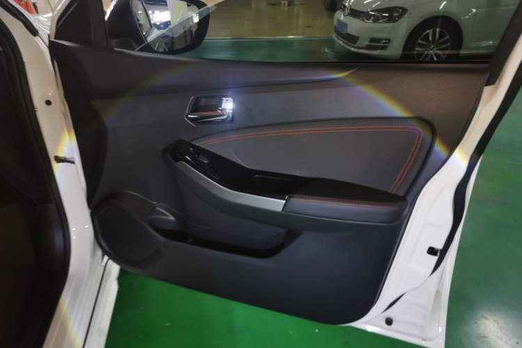 Used Venucia T70 2018 1.6L Manual Enjoyment Edition