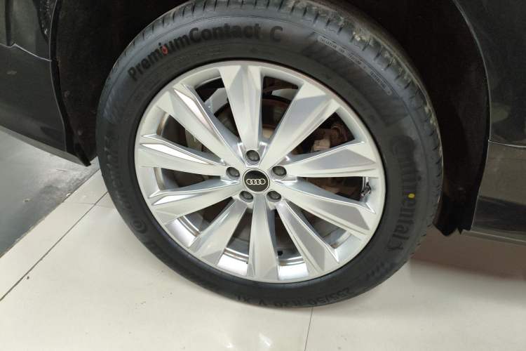 Used Audi Q6 2024 45 TFSI quattro Qiyun Edition Flying Rider Package 6 Seats