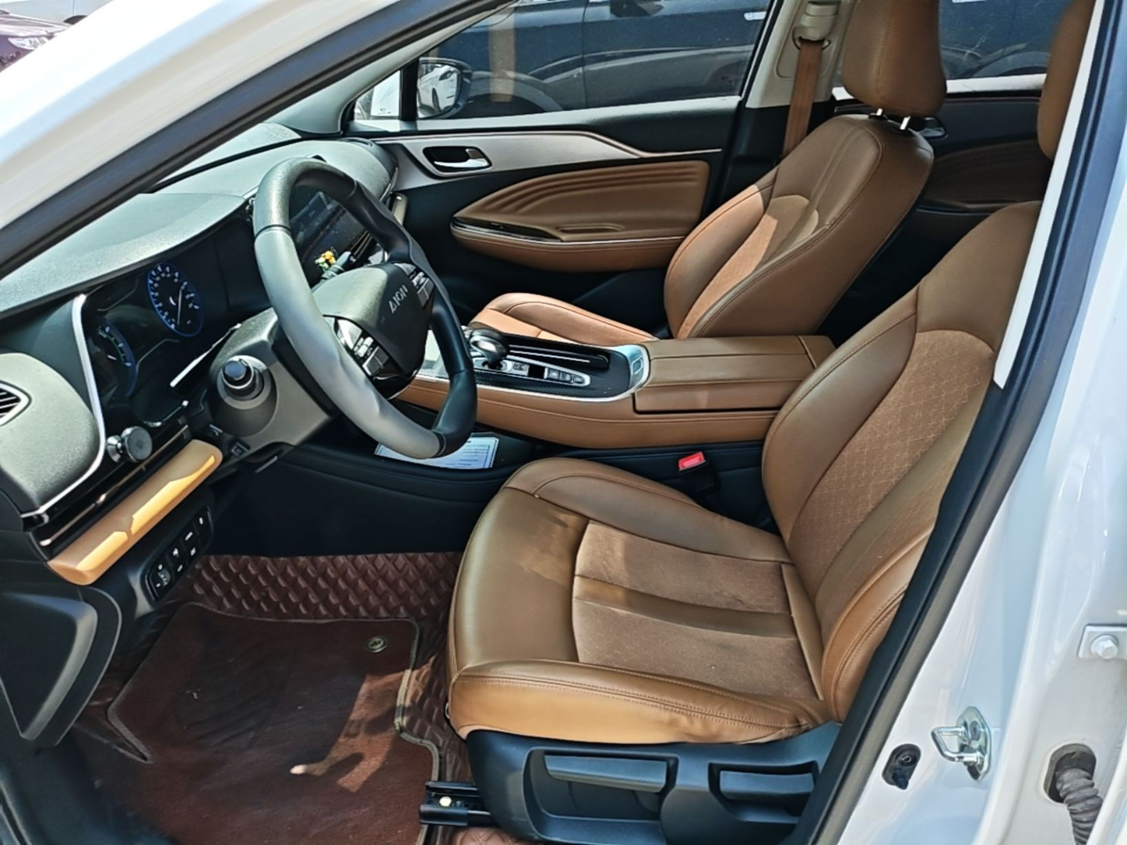Interior delantero