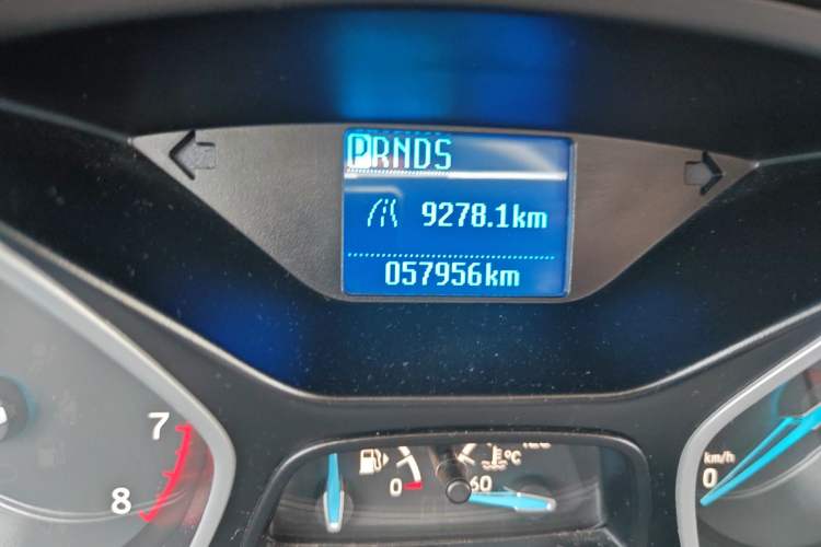 Used Ford Focus 2018 Hatchback Classic 1.6L Automatic Comfort Plus SmartDrive Edition Odometer Close Up