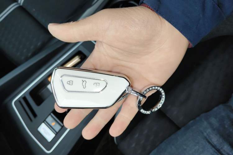 Used Volkswagen Golf 2025 Facelifted 300TSI Pro