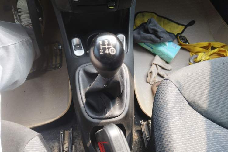 Used BYD F0 2012 1.0L XuanKu Trim Gear Lever